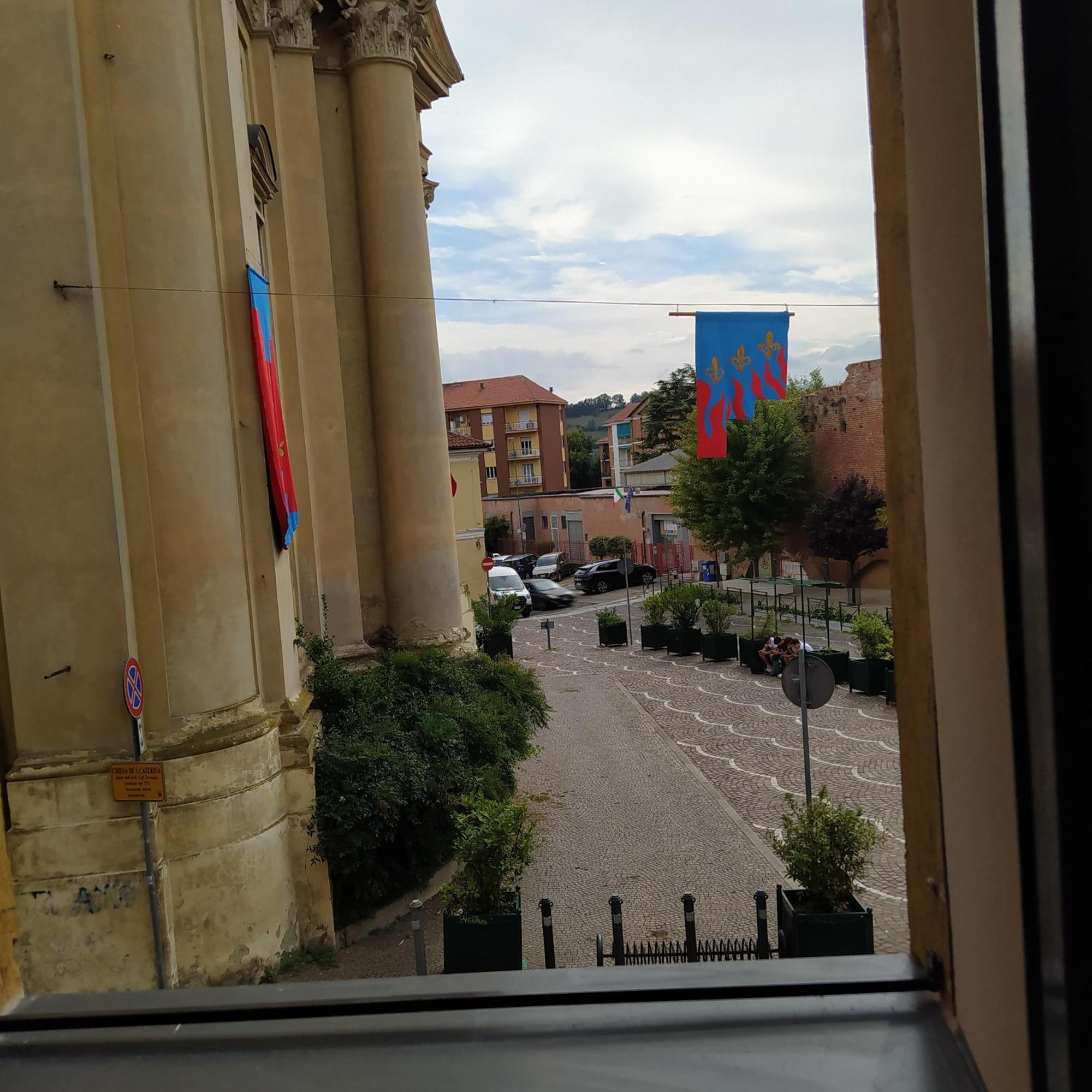 Casa Del Mercante In Centro Ad Asti No Ztl المظهر الخارجي الصورة